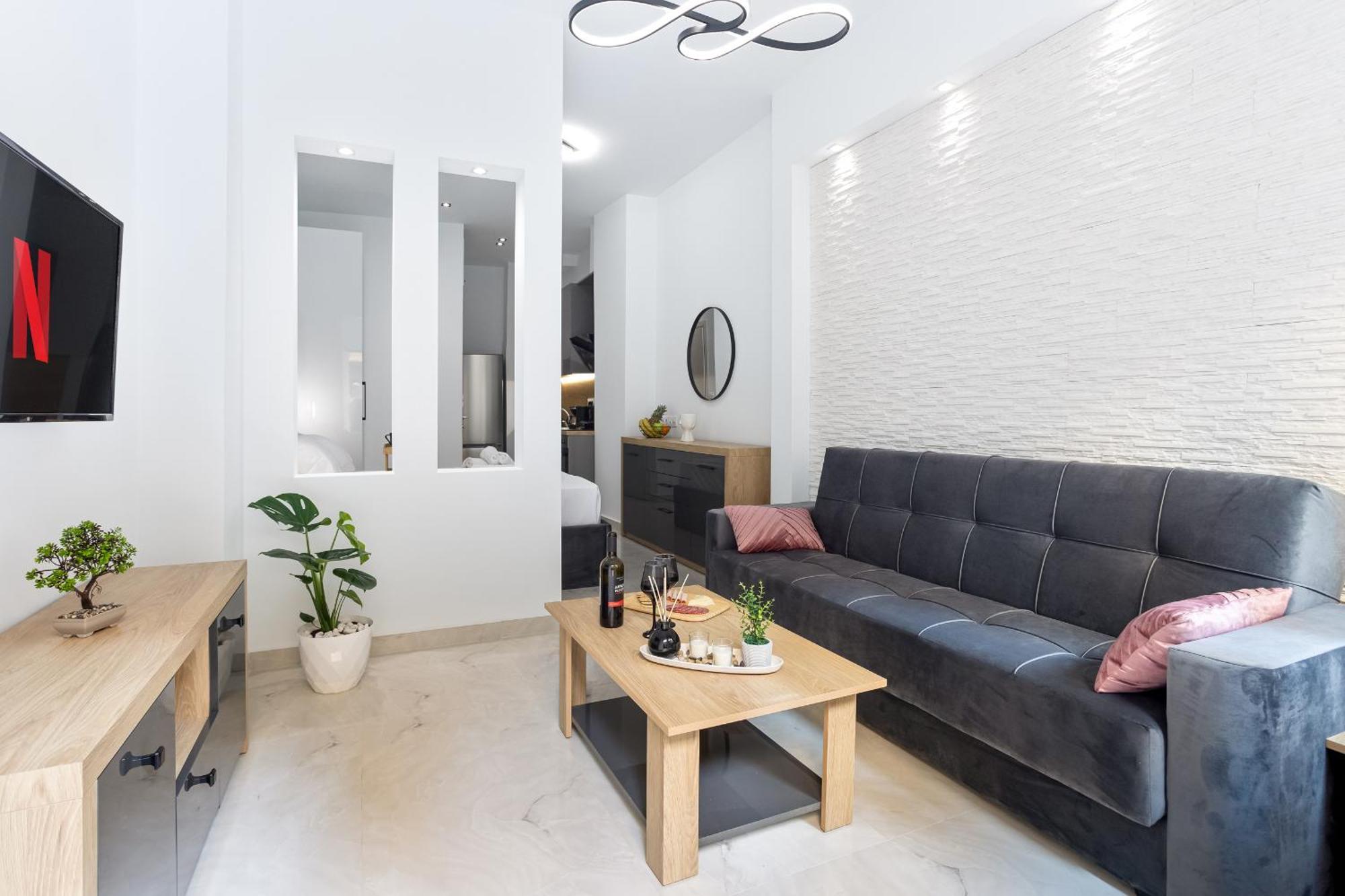New Glamorous Apartment In Downtown Thessaloniki Exterior photo