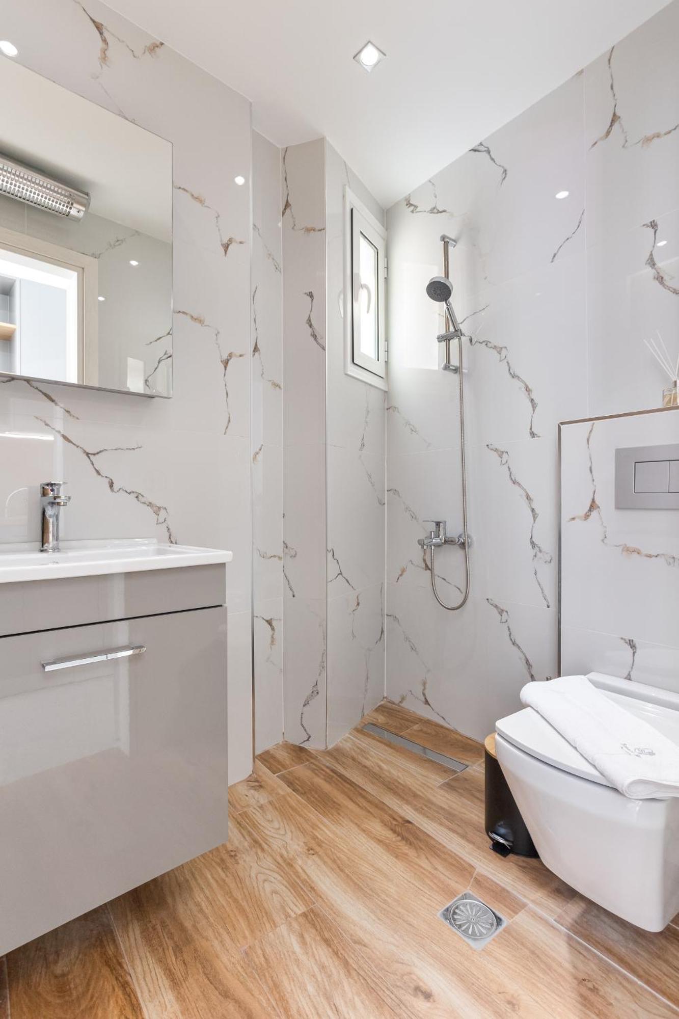 New Glamorous Apartment In Downtown Thessaloniki Exterior photo